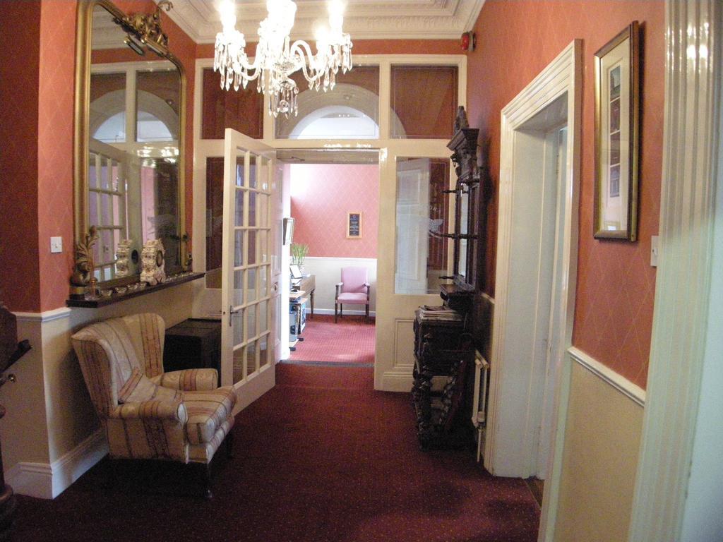 Glenogra Townhouse Hotel Dublin Interior photo